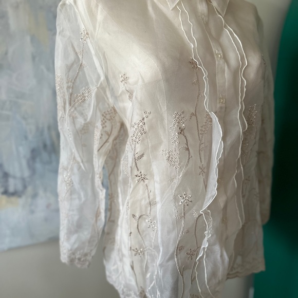 Vintage‎ Appraisal Sheer Embroidered Blouse - Picture 1 of 8